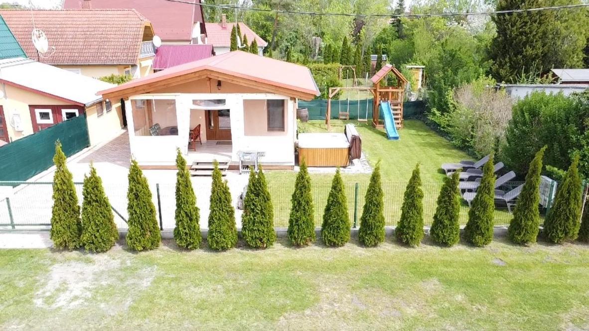 Hullám Nyaraló Balatonmáriafürdő Kültér fotó